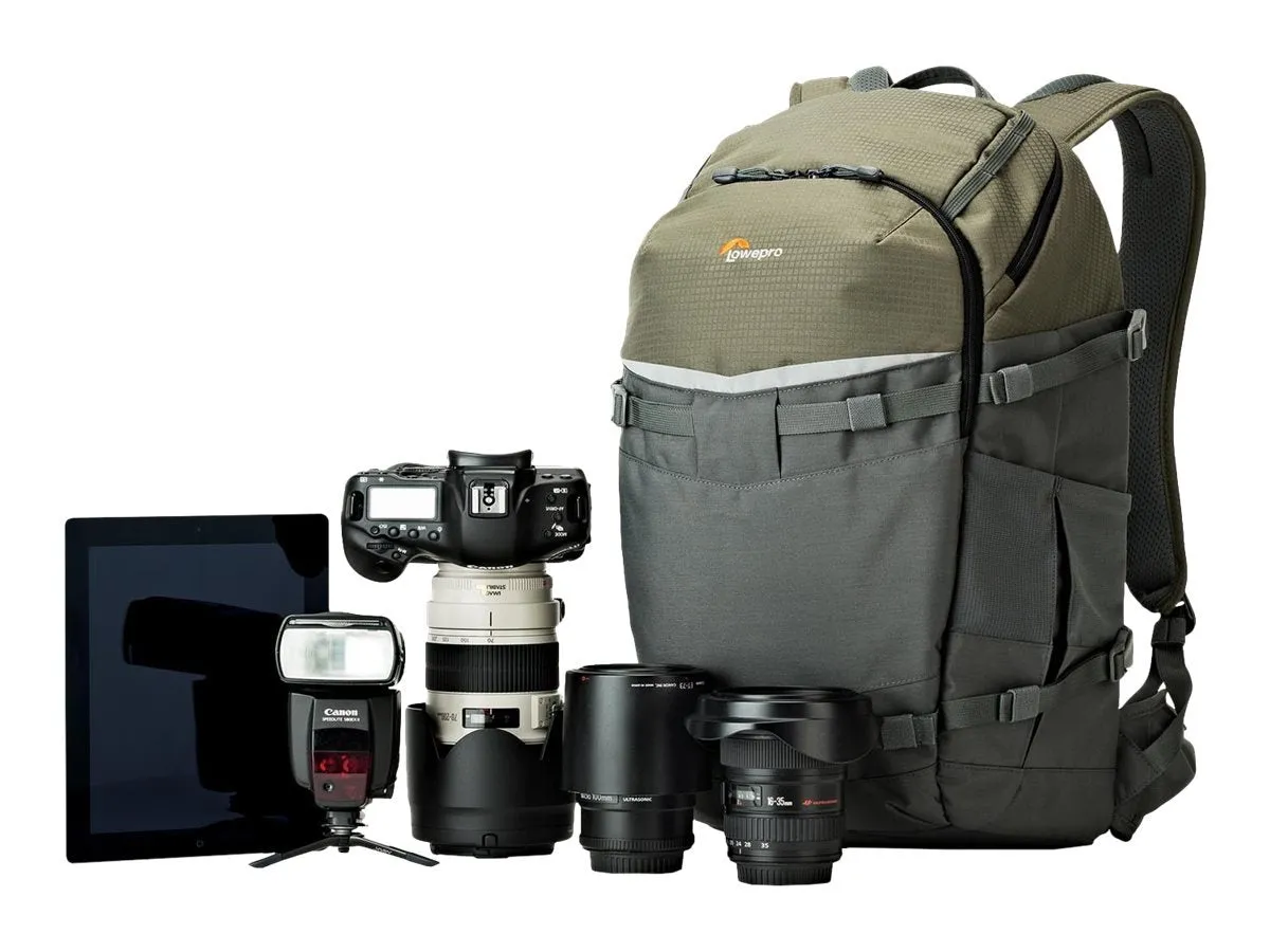 Backpack for camera with lenses and tablet - 10