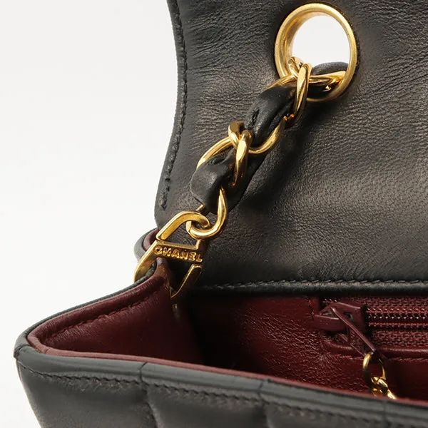 Chanel Around 1998 Made Mademoiselle Stitch Turn-Lock Chain Bag Black