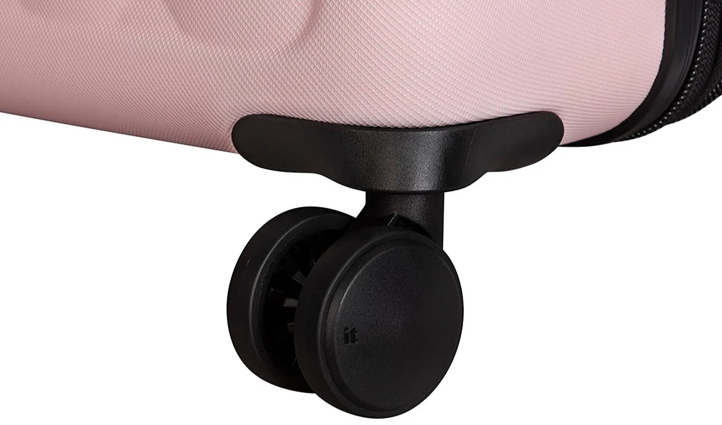 IT Luggage Fashionista (Prada Pink)