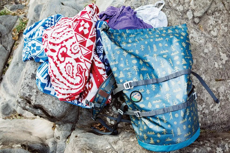POLER HIGH AND DRY PACK 20 // OCEAN MUSHY TREES