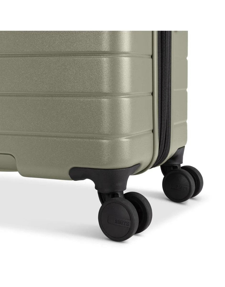 Roots Travel 28" Expandable Hardside Spinner