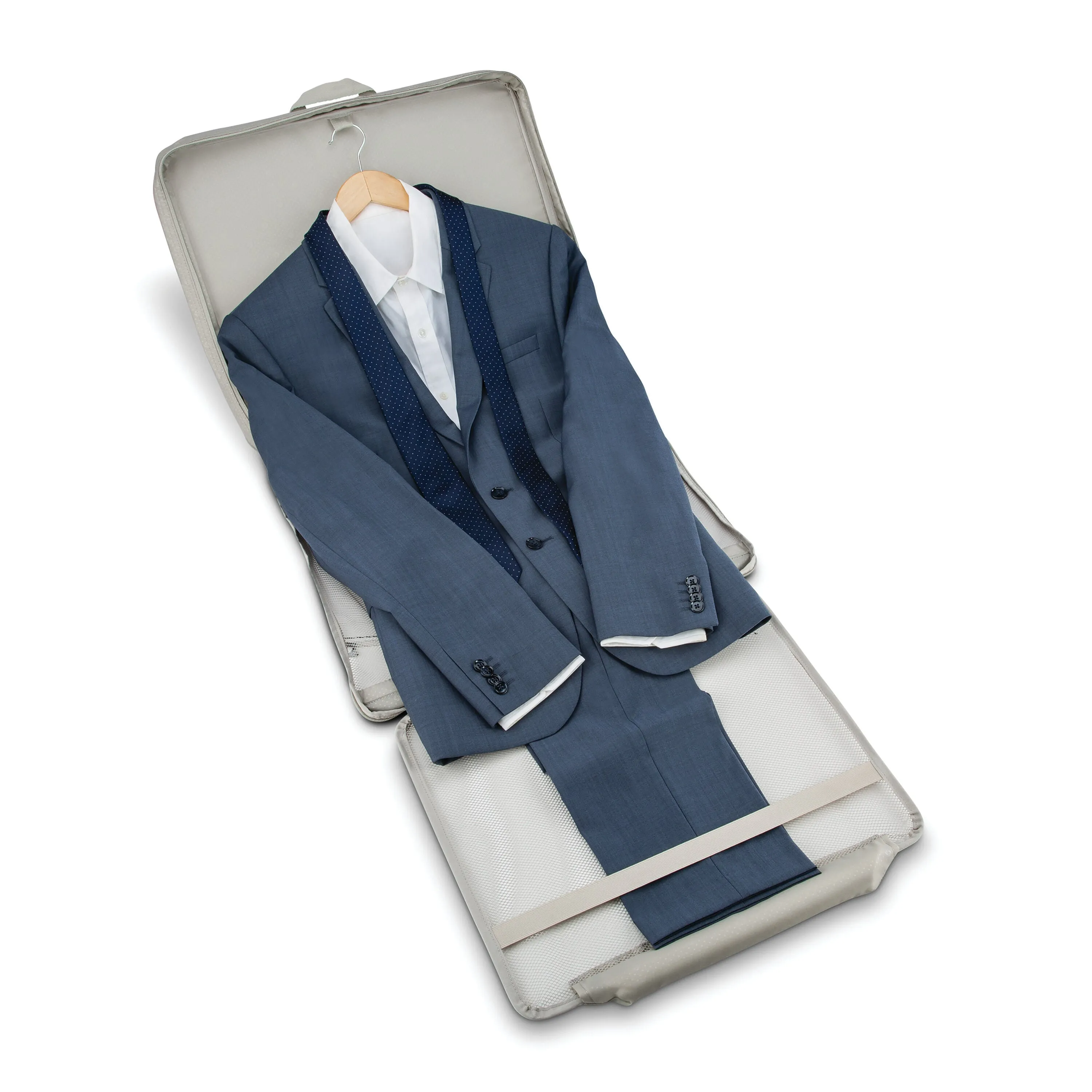 Silhouette 17 Softside Medium Spinner
