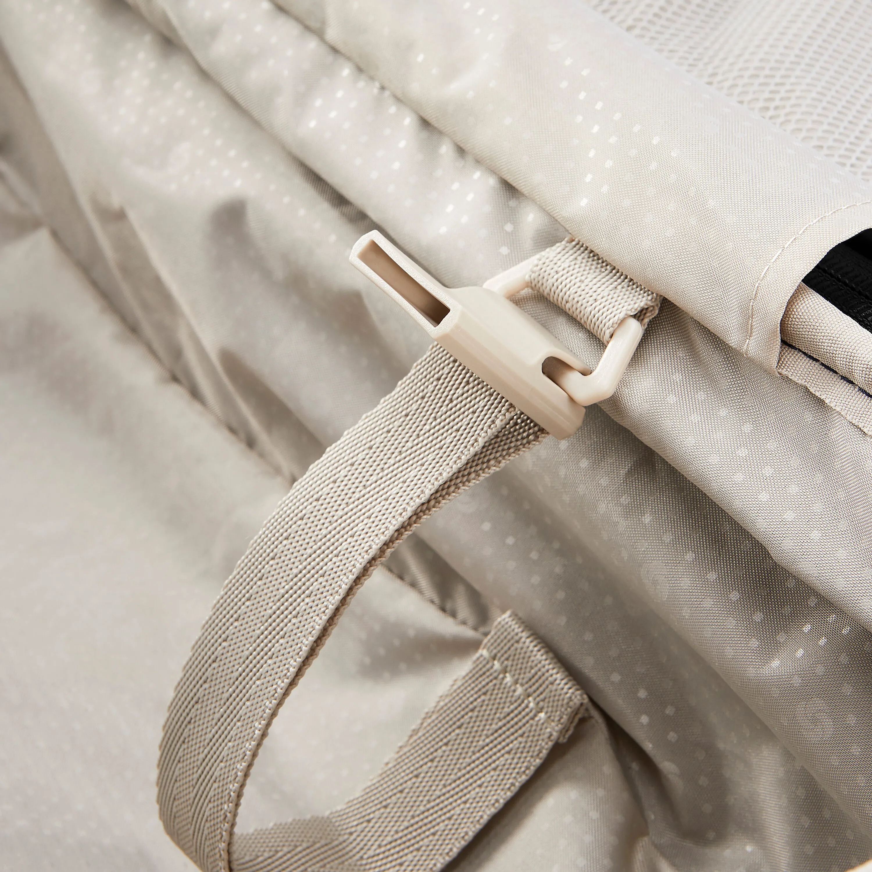 Silhouette 17 Softside Medium Spinner