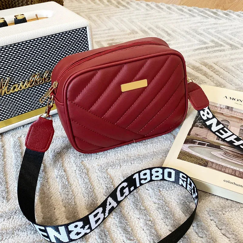 trendy small crossbody bag