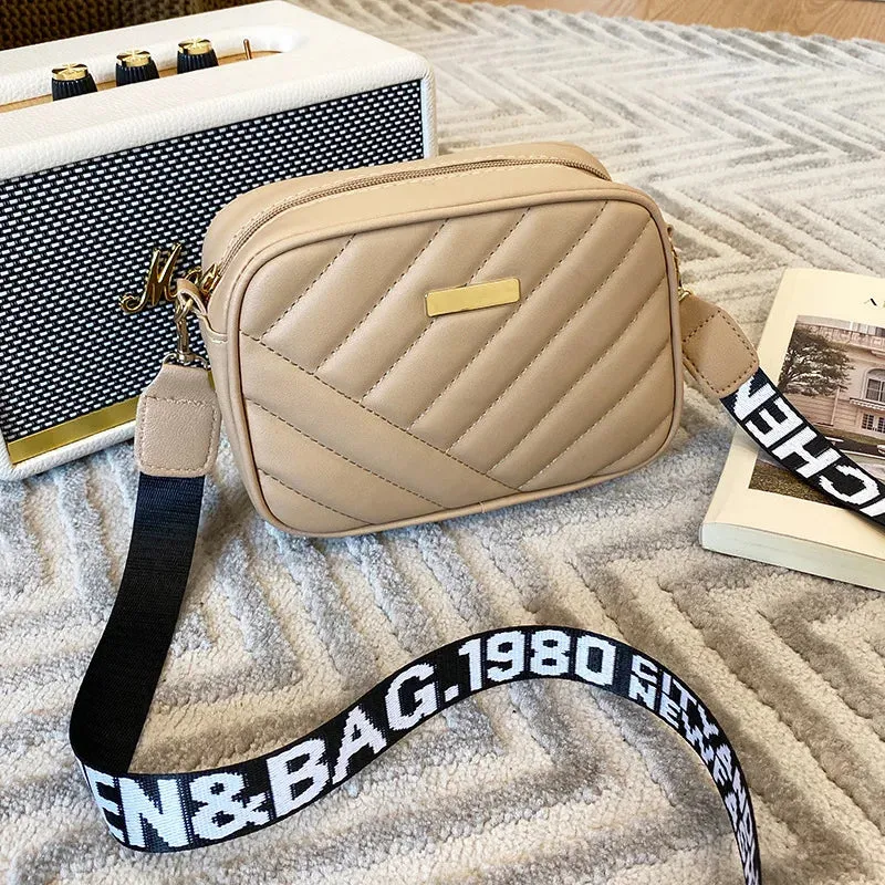 trendy small crossbody bag